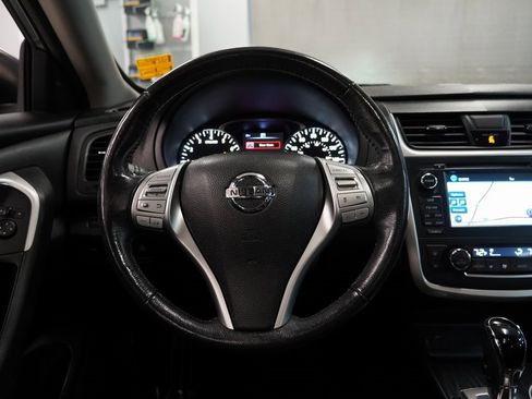 Used 2016 Nissan Altima 2.5 SL w/ 2.5 Technology w/LED Package image 18