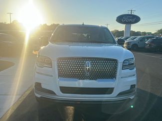 Used 2024 Lincoln Navigator Premiere AWD/4WD video 2