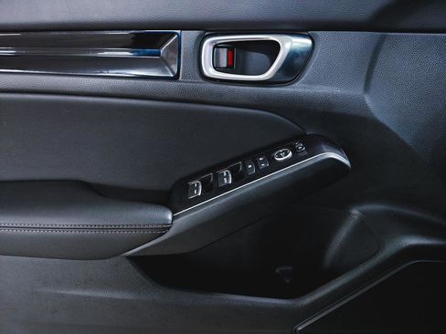 Used 2023 Honda Civic Sport Touring image 16