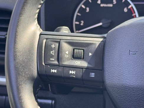 Certified 2026 Nissan Rogue SV FWD image 15