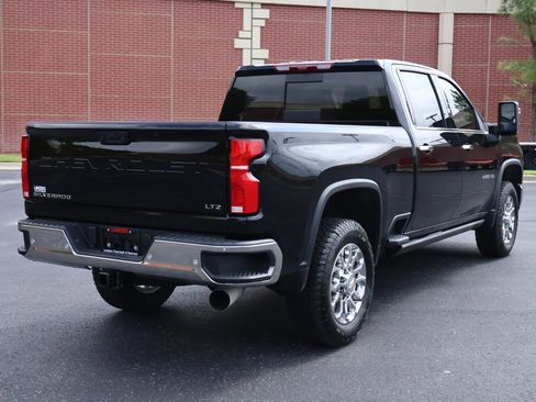 New 2026 Chevrolet Silverado 2500 LTZ w/ LTZ Convenience Package AWD/4WD image 33