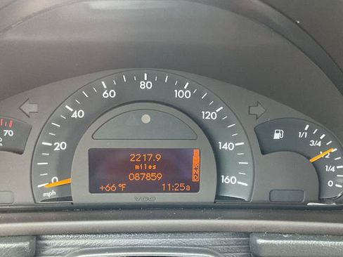 Used 2003 Mercedes-Benz C 240 Wagon image 10