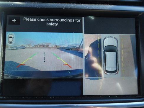 Used 2018 Lincoln MKX Reserve w/ Driver Assistance Package image 17