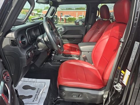 Used 2024 Jeep Wrangler Unlimited Rubicon 392 image 15