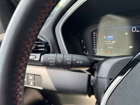 Used 2025 Honda Pilot Black Edition image 22