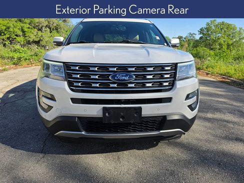 Used 2017 Ford Explorer Limited image 16