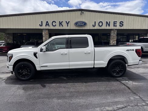 Used 2024 Ford F150 Platinum w/ Equipment Group 702A High image 1