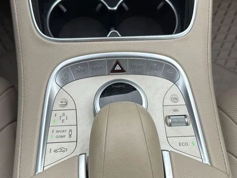 Used 2014 Mercedes-Benz S 550 Sedan image 18