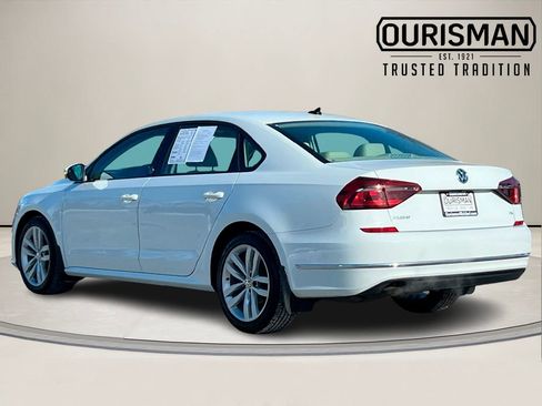 Used 2019 Volkswagen Passat 2.0T Wolfsburg image 4
