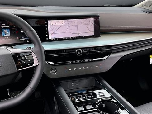 New 2026 Nissan Murano Platinum image 6