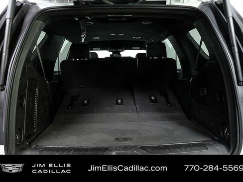 Used 2025 Chevrolet Tahoe LT image 30