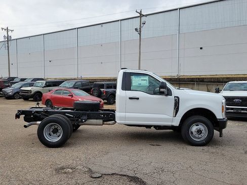 New 2026 Ford F350 XL image 6