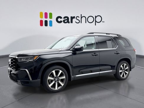 Used 2023 Honda Pilot Elite image 1