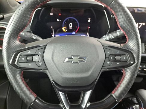 Certified 2024 Chevrolet Trax RS w/ Driver Confidence Package image 26