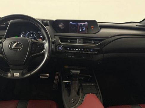 Used 2021 Lexus UX 250h F Sport AWD/4WD image 24