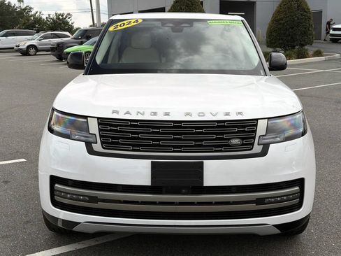 Used 2024 Land Rover Range Rover SE AWD/4WD image 8