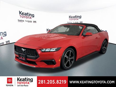 Used 2025 Ford Mustang Premium RWD image 9