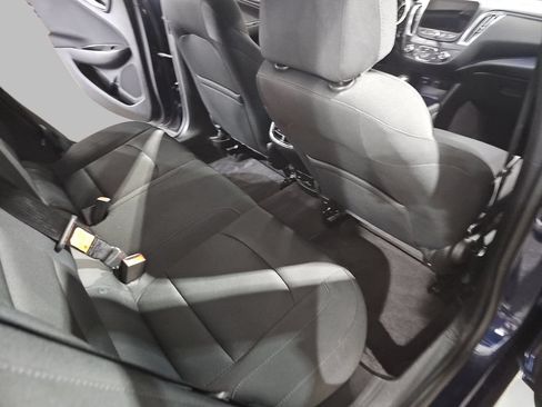 Used 2017 Chevrolet Malibu LT FWD image 14