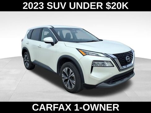 Used 2023 Nissan Rogue SV image 1