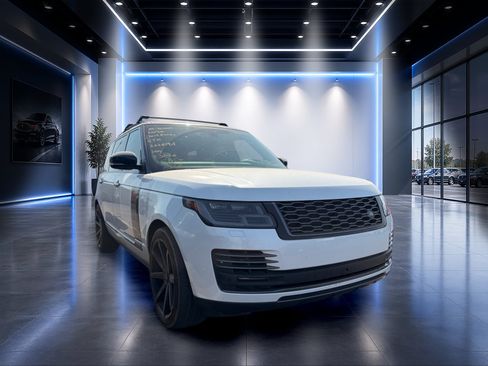 Used 2019 Land Rover Range Rover Long Wheelbase Autobiography AWD/4WD image 2