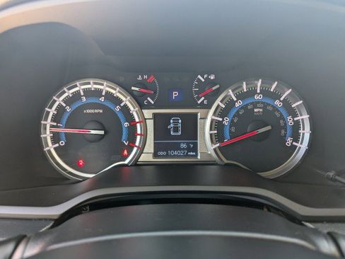 Used 2019 Toyota 4Runner SR5 Premium AWD/4WD image 16
