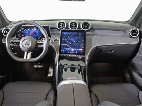 Certified 2025 Mercedes-Benz GLC 350e GLC 350e image 15