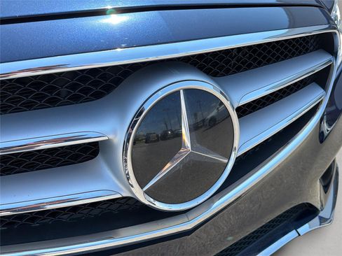 Used 2014 Mercedes-Benz E 350 4MATIC Wagon image 32