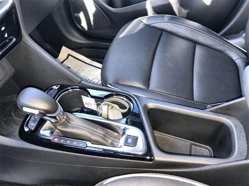 Used 2025 Buick Encore GX Avenir w/ Avenir Convenience Package image 20