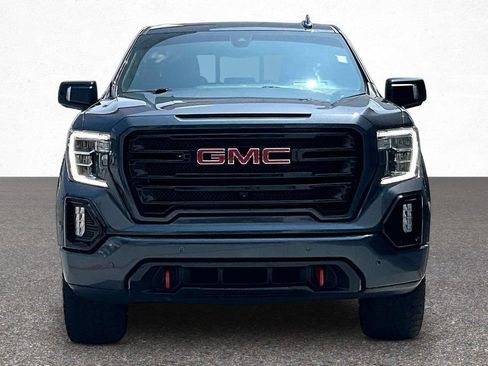 Used 2021 GMC Sierra 1500 AT4 w/ AT4 Value Package AWD/4WD image 3