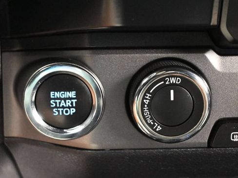 Used 2023 Toyota Tacoma TRD Sport w/ Technology Package AWD/4WD image 13