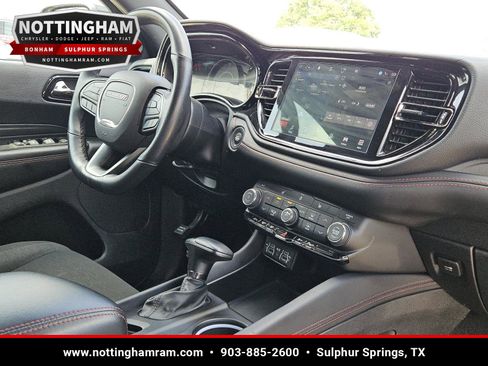 Used 2025 Dodge Durango GT AWD/4WD image 34