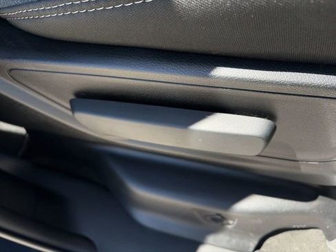 Used 2020 RAM 1500 Lone Star image 11