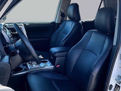 Used 2019 Toyota 4Runner SR5 image 22