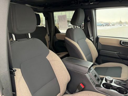 Used 2025 Ford Bronco Big Bend image 17