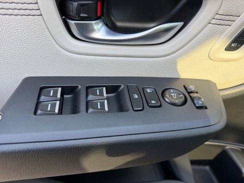 New 2026 Honda Pilot Touring image 21