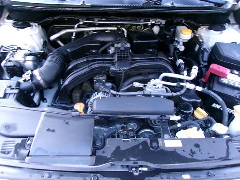 Used 2021 Subaru Crosstrek 2.5i Limited w/ Popular Package #5 image 10