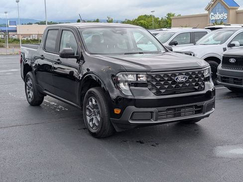 New 2026 Ford Maverick XLT AWD/4WD image 2
