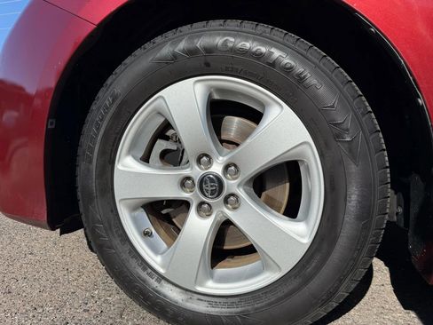 Used 2018 Toyota Sienna LE image 45