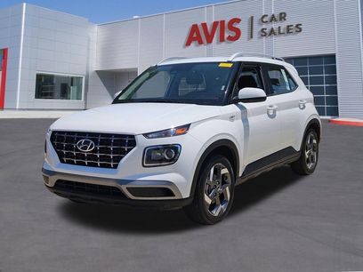 Used 2025 Hyundai Venue SEL