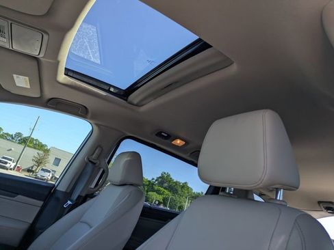 Used 2023 Honda Odyssey EX-L image 23