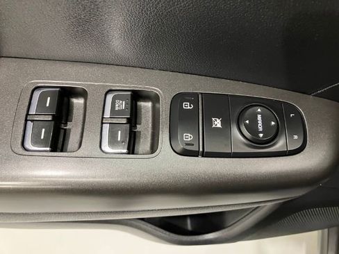 Used 2017 Kia Sportage LX image 7