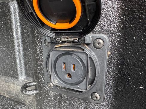 Used 2022 Chevrolet Silverado 1500 Custom Trail Boss image 11