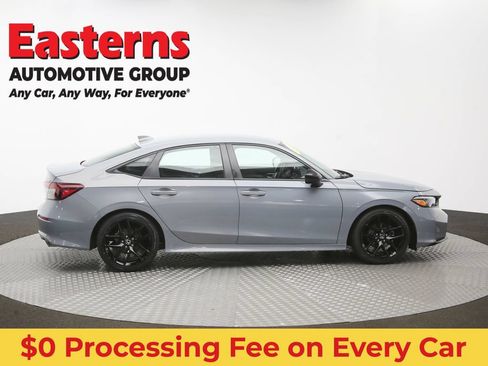 Used 2025 Honda Civic Sport image 43