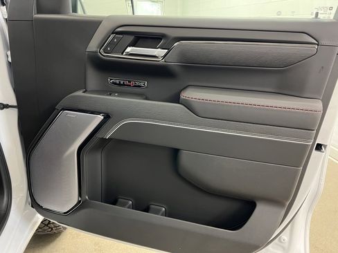 Used 2024 GMC Sierra 1500 AT4X w/ AT4X AEV Edition image 31