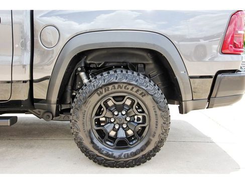 Used 2025 RAM 1500 RHO AWD/4WD image 32