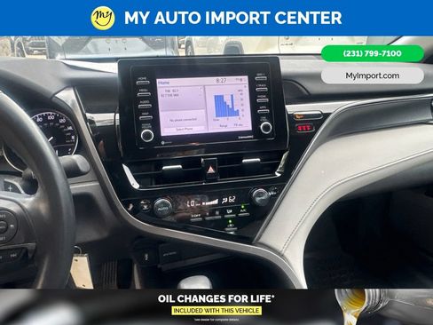 Used 2023 Toyota Camry SE AWD/4WD image 10