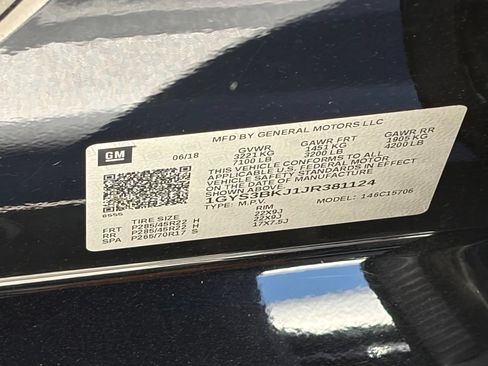 Used 2018 Cadillac Escalade Luxury RWD image 14