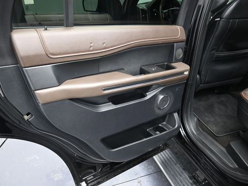 Used 2020 Ford Expedition King Ranch image 32