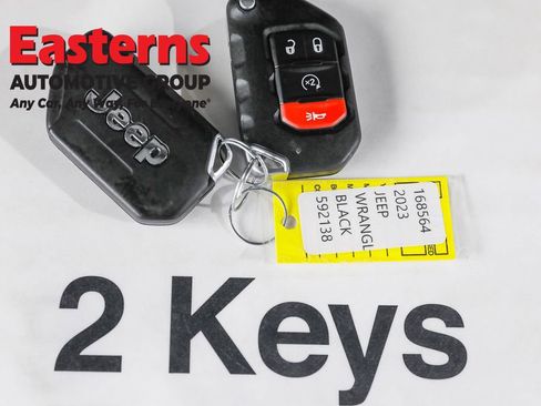 Used 2023 Jeep Wrangler Unlimited w/ Cold Weather Group AWD/4WD image 28