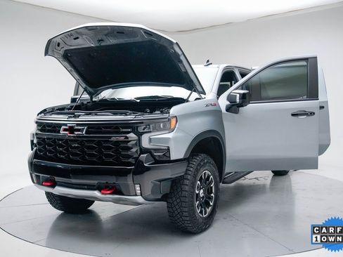 Used 2023 Chevrolet Silverado 1500 ZR2 w/ Technology Package image 30